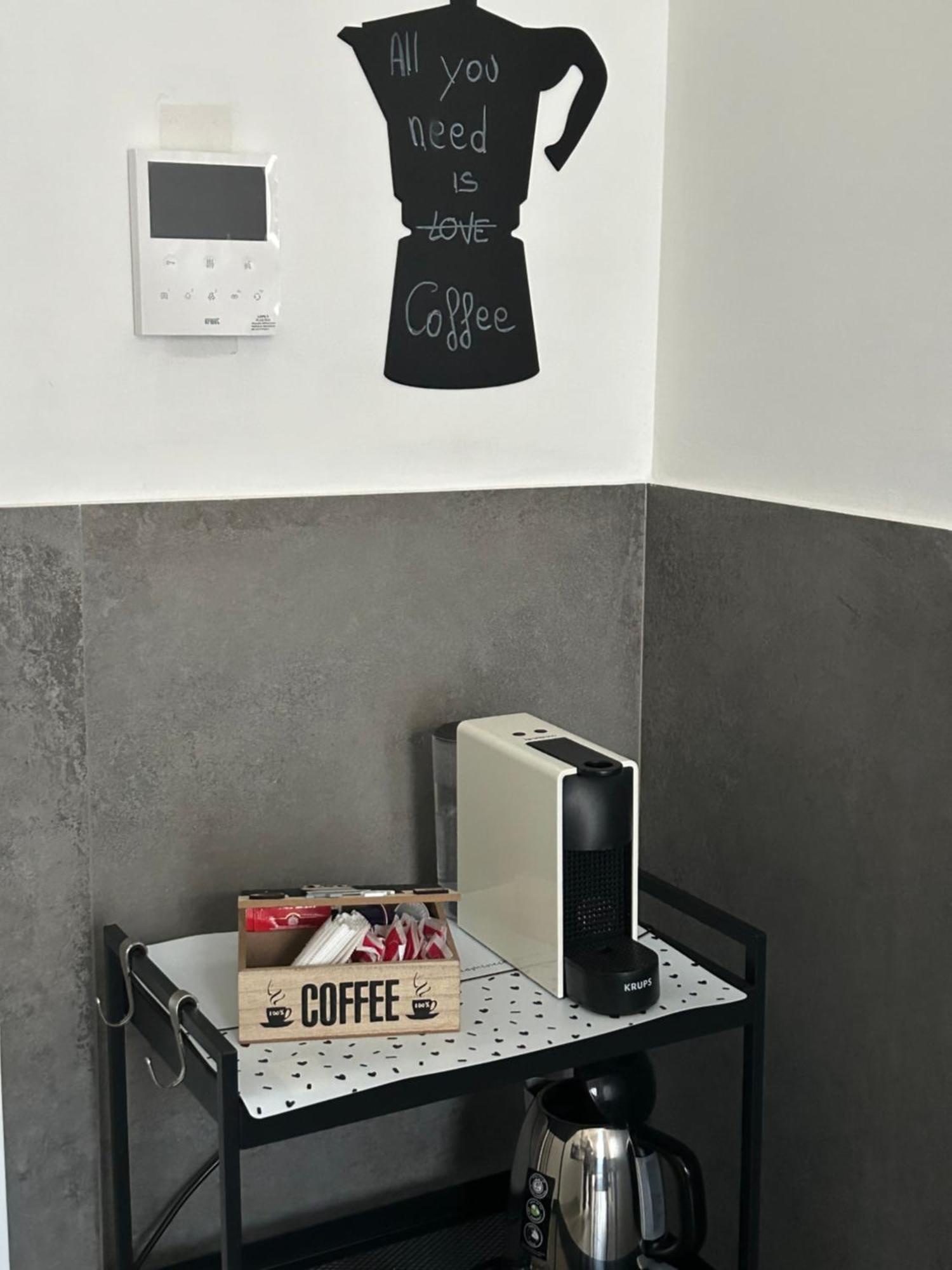 Appartamento Veronica, Per Lavoro E Relax Corsico Dış mekan fotoğraf